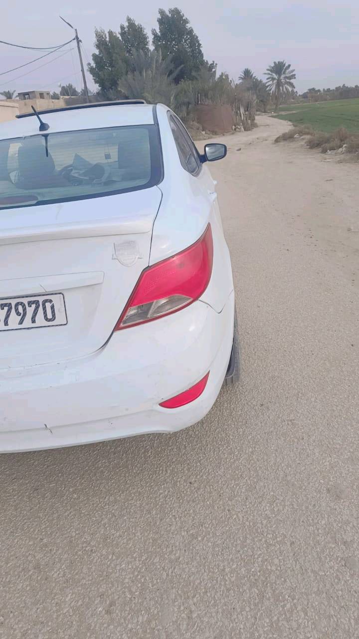 اكسنت 2015 خليجي فول
مكينه 1600 مكينه مكفوله وكير
فتحه طكتين +تحكم ستيرن جهتين
تخم تاير جديد 
تدفئه تبريد منضومه جديده
سنويا لل2027 تحويل ثاني يوم
بيها صبغ 4قطع والقماره صبغ
السعر ب77يها مجال
مكان السياره نجف
رقم ***********