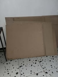 خشب ام دي أف مستخدم  6 قطع كاملات و 6 قطع انصاصه  جنت مستخدمه قاطع بين...