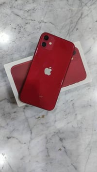 آيفون ١١ • ٢٥٦ • بطارية ٩٠٪