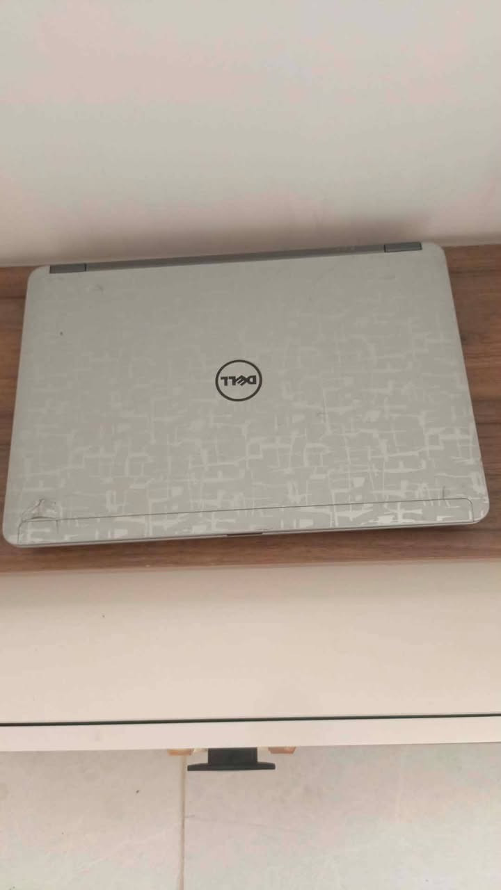 السلام عليكم طابعة hp مستخدمة طبع + استنساخ اسود وابيض  طابعة نضيفة ومكفولة من العطل  + لابتوب نضيف استخدام طباعة وبرامج الورد طابعة رايده 160 ولابتوب 170 المكان الديوانية


**إذا كنت صاحب هذا الإعلان وتريد حذفه لأي سبب، رجاءا أرسل رسالة إلى الدعم الفني**