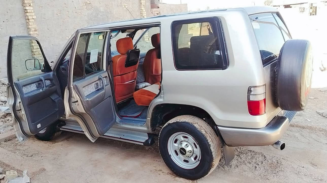 سلام عليكم  سياره ازوزه البيع 2003
تايرات تخم جديد

صدر جديد؟

 كير ومحرك بلادي 

رقم لانبار  رقم جديد نكليزي

سعر 93 وبيه مجال الطيبين

،،،،،،،،،،،،،،،،،،،،،،،،،،،،،،،،،، 

رقمي كورك ***********
