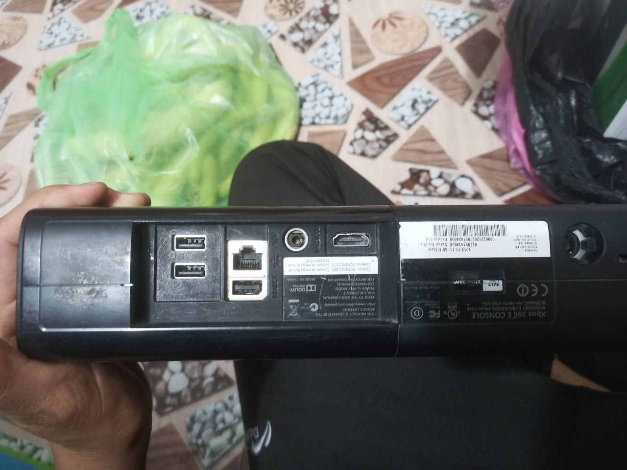 اكس بوكس 360 سوبر سلم البيع مهكر معا يده جديده وبي العاب جي تي اي 5 وبيس وكله العاب فول والسعر 100الف ومكاني البصرة الهارثه مفرق سيد طاهر ***********
