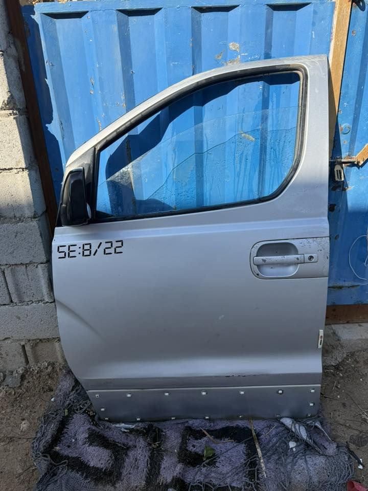 السلام عليكم
عندي باب مال سايق لون سلفر للبيع كلش نظيفه بدون صبغ وبدون تعديل بلاديه كامله مقفله هيه ولمرايه وجامه وبطانه وقفل ويده داخليه وخارجيه وسنتر كلها مقفله كامله رايدها ب 75 الف مكاني ديالى الخالص ***********
