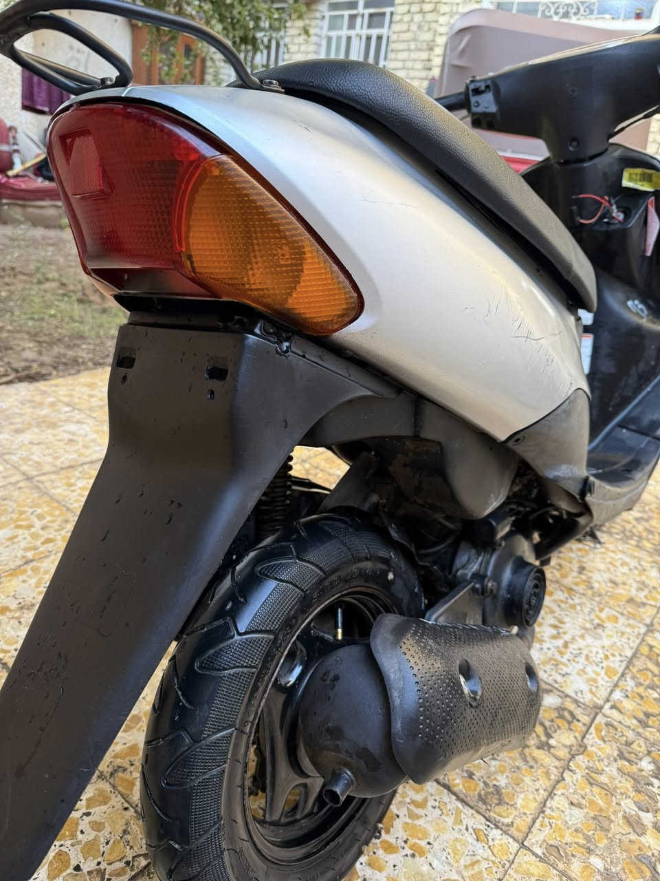 سلام عليكم ساسوكي رياضي جديده ما مفتوحه مكينه ناعمه وشلعه ومعدل٦٠ سعر٣٥٠ وبيه مجال قليل الشراي يتصل***********
