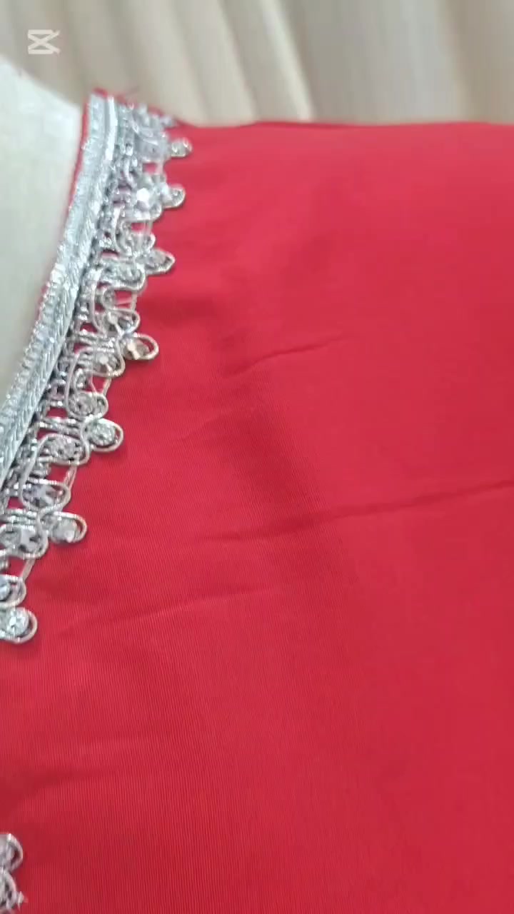 ابره وخيط 🪡🧵
تصميم وتنفيذ حسب اختيار الزبونه الحلوه من كربلاء ❤️


**إذا كنت صاحب هذا الإعلان وتريد حذفه لأي سبب، رجاءا أرسل رسالة إلى الدعم الفني**