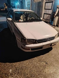 سياره كرونه  للبيع والسعر 42 وبيه مجال للتواصل  07812181940