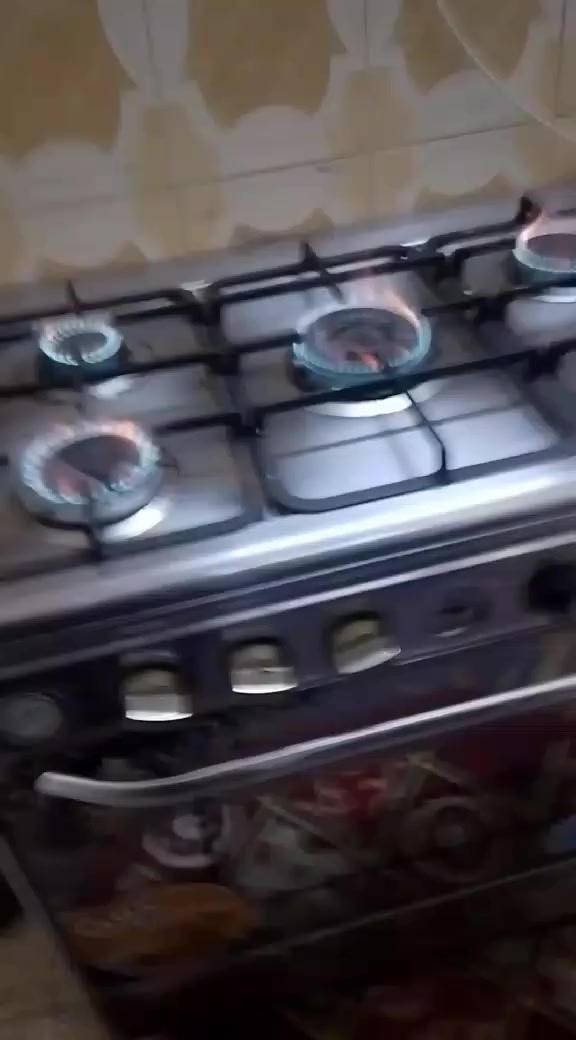 ارستون مصري كله شغال على فحص عيون فرن


**إذا كنت صاحب هذا الإعلان وتريد حذفه لأي سبب، رجاءا أرسل رسالة إلى الدعم الفني**