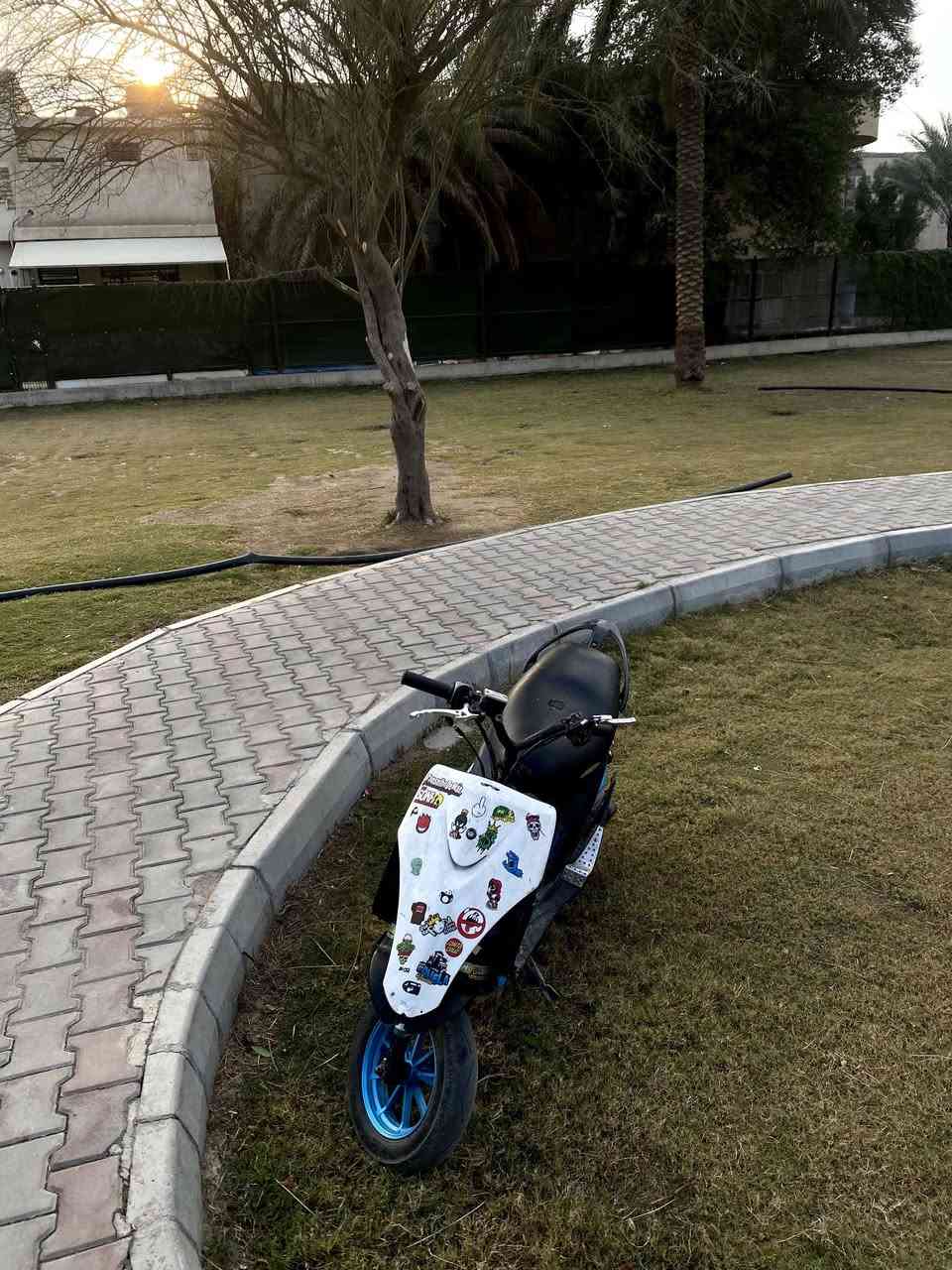 السلام عليكم ماكس مال لعب شلعة ومعدل دراجة نكرة سلف شوكت ما تريد
رايدها ب350 وبيها مجال بسيط حك جية مكاني البياع الرسالة الثانية ***********
