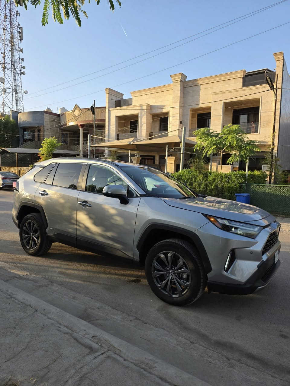 𝐓𝐎𝐘𝐎𝐓𝐀 𝐑𝐀𝐕𝟒-LIMITED HYBRID 2024
تويوتا رافــــ4 لمتد موديل 2024 هايبرد

اللون : سلفر 

عداد المسافة : 10 الف زيرو 

حجم المحرك : 2.5L ( 4.سلندر ) 

ملاحظة السيارة : فقط جاملغ مبدل نفس لون جهة السايق وبارد بالبنيد بدون صبغ مرقم بغداد بسمي تحويل ثاني يوم 

المواصفات : LIMITED

فتحة سقف 

كيج الكتروني 

شاشة كبير لمس

كاميرا

‏ابواب  بصمة

‏‎بصمة تشغيل 

شتغيل عن بعد (𝐑𝐄𝐌𝐎𝐓𝐄 𝐒𝐓𝐀𝐑𝐓)

هاند بريك بصمة

اوتو هولد (𝐀𝐔𝐓𝐎 𝐇𝐎𝐋𝐃)         

اوتو ستارات (𝐀𝐔𝐓𝐎 𝐒𝐓𝐀𝐑𝐓)

اوتو ستوب (𝐀𝐔𝐓𝐎 𝐒𝐓𝐎𝐏)

رادار امامي (تحديد مسار)

‏‎رادار جانبي (نقاط عمياء)

‏‎رادار خلفي (التحذير من الاصطدام)

‏‎حساسات امامي

‏‎حساسات جانبي 

‏‎حساسات خلفي 

نظام (𝐄𝐂𝐎)

نظام (𝐍𝐎𝐑𝐌𝐀𝐋)

نظام (𝐒𝐏𝐎𝐑𝐓)

نظام (𝐒𝐍𝐎𝐖)

نظام (𝐌𝐔𝐃 & 𝐒𝐀𝐍𝐃)

نظام (𝐑𝐎𝐂𝐊 & 𝐃𝐈𝐑𝐓)

تحكيم ستيرين

استيرن هيتر

كشنات كهربايي 

كشنات هيتر

تبريد لمس

تبريد مركزي

صندوق كهربائي

لايتات (𝐋𝐄𝐃) ليد عدسة زينون 

بلاجكتور (𝐋𝐄𝐃) ليد 

بكلايتات (𝐋𝐄𝐃) بيلادي

ويل كروم

السعر 240 وبيهه مجال 

تفاصيل اكثر الاتصال علی ارقام التاليه ‏

☎️ ***********

عنوان📍بغداد الحريه 

‏
