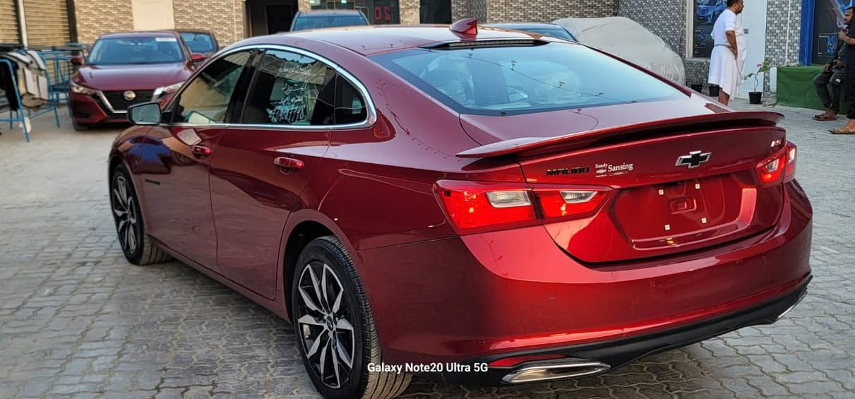 سلام عليكم ماليبو احمر موديل 24 فئة RS رياضي 
 ويل 18
-وسپايلار خلفي
شاشة كبيرة
-رادرات-
بصمة
-كاميرا 
حساسات-
تشغيل ﻋَـن بـعــد-
نقط عمياء-
جلد
رقم بَــغداد   
تغليف جلد 
ماشيه حالياً 19 الف كم
قطعة صبغ وحده چاملغ الامامي
 
السعر 155 وبيها مجال بسيط

المكان كربلاء
***********
