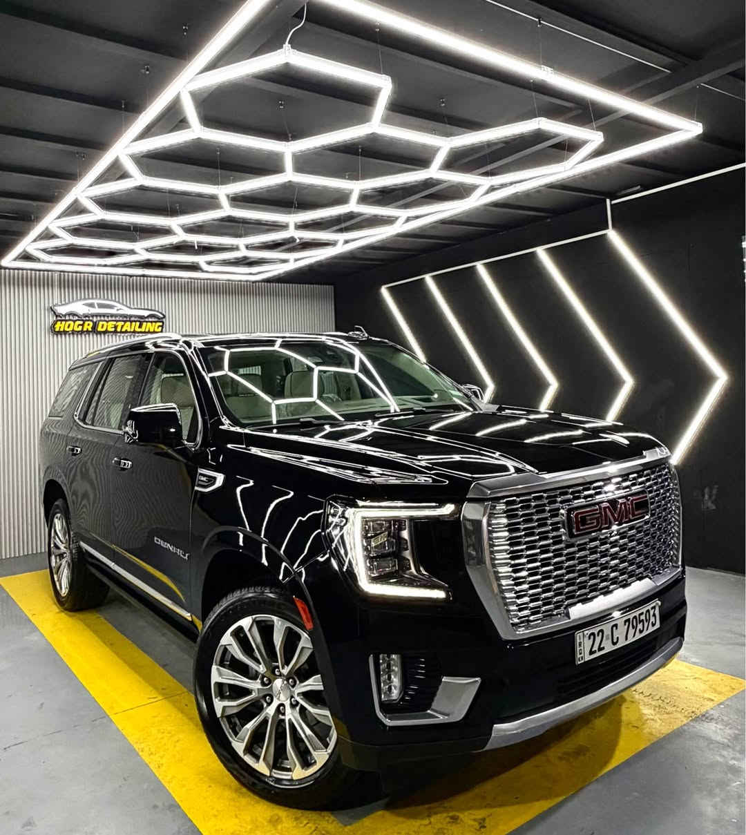 GMC.2021. دينالــي🦅

💥ارخص سعر بكل سوق💥

ماشية:90الف حقيقى

بدون صبغ ❌

بدون صبغ ، بدون شخط ،
 بدون رصعات ، بدون بارد ،
حتى دعاميات  بشرط بدون صبغ ✴️

“،”،”،”،”،…….،”،”،”،”،”

محرك كير بشرط مامفتوح 
سنوية زنكة كلشي جديد 
والسيارة بأسمي ✔️

 ❇️❇️

السيارة كلش كلش حلوة نظيفة مرتبة لوك لوك 💫

•••••••••••

‎كشنات منفصل رئاسي  ✨  -GMC  -ViP

‎حجم المحرك : 6.2 لتر 
‎عدد الاسطوانات : 8 سلندر 
‎القوة الحصانية : 420 حصانية 
‎الكير بوكس : 10 سرعات 

<<<<<<<>>>>>>>

مواصفات 🔻

‎نظام هيدروليك 
‎دخول ذكي للسياره ( بصمة )
‎شاشات خلفية
‎دفع رباعي دبل
‎دوسات كهرباء
‎شاشه اماميه كبيره
‎شاشات عدد 2 خلفيات
‎كامرات 360 درجه 
‎كامرا خلفيه بالمرايه
‎بانوراما طكتين
‎شاحن واير ليس
‎كشنات جلد
‎كشنات كهرباء
‎كشنات خلفي منفصل
‎رادار تحديد مسار
‎رادارات جانبيه
‎رادار امامي
‎ثلاث قطع تبريد
‎هيترات بالكشنات تدفئه تبريد امامي خلفي
‎دوسات كهرباء تفتح ويا الباب
‎بصمه + بصمة ابوب 4
‎صندوك كهرباء
‎فورويل 4x4
‎هند بريك بصمه
‎استيرن كهرباء
‎اتو ستوب
‎حساسات خلفي امامي
‎كشافات
‎لايتات لد + فول زنون
‎بكلايت لد خلفي
‎كشنات الخلفيه كهرباء
‎سبعه راكبj
‎داتو شو
‎هيتر بالاستيرن
‎فول تحكم ستيرن

‎وبعد بيه مواصفات هواي والدنيالي معروفة مواصفاته فول الفــووول 💯

سعرها:475
***********☎️
📍مكانها سليمانية- وشايف خيرها الشاريها 🌷 السليمانية, العراق
