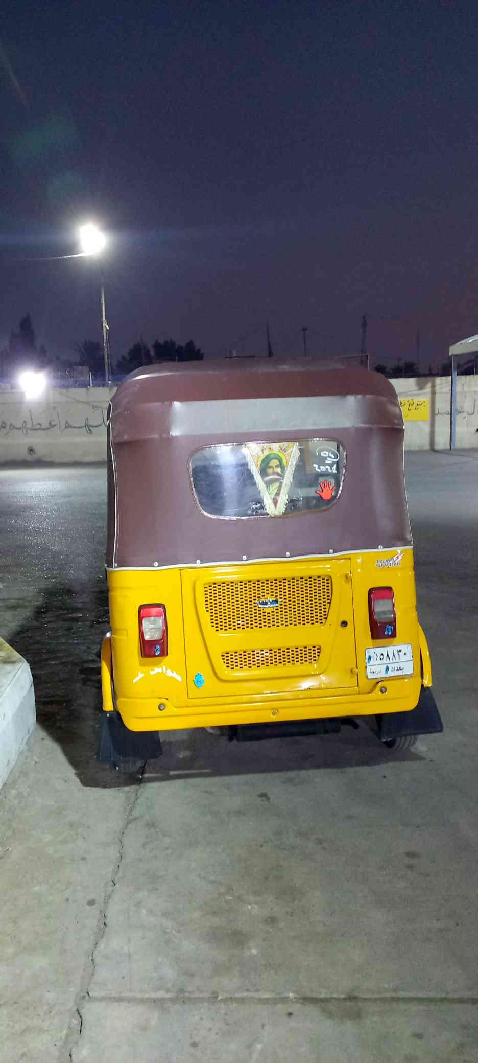 السلام عليكم 
تكتك موديل 2021 شهر 12 يوم 28 سنويه كامله تحويل ثاني يوم تكتك جاهزه من كلشي مابيه نقص 
العنوان البياع الشهداء 
السعر 7800 وبيه مجا***********
