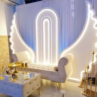 غراض محل كوشات كاملة للبيع وبسعر مناسب للاستفسار مراسلة الصفحة او الات...