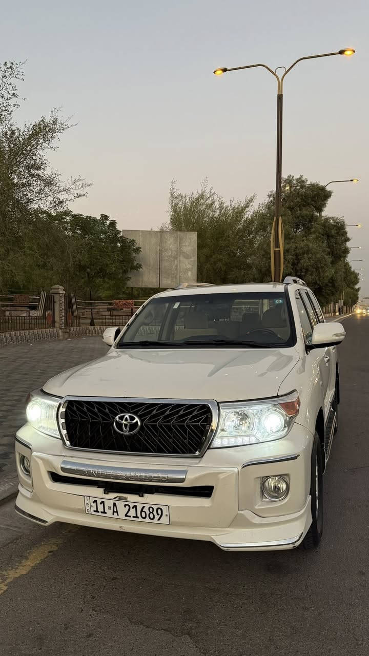 السلام عليكم، لاند كروزر 2008 للبيع
وارد قطري بدون صبغ او ضربة، محرك V8 4.6، تخم تاير جديد، باتري جديد، فيول بمب جديد، دخول ذكي، بصمة، محدثة 2014, لايت ليد عالي وناصي، السبير مالتها موجود بس ما مشدود
السيارة مكانها الأنبار الگرمة، السعر 265 وبيها مجال بسيط، الشراي يتصل وحياه الله ***********

