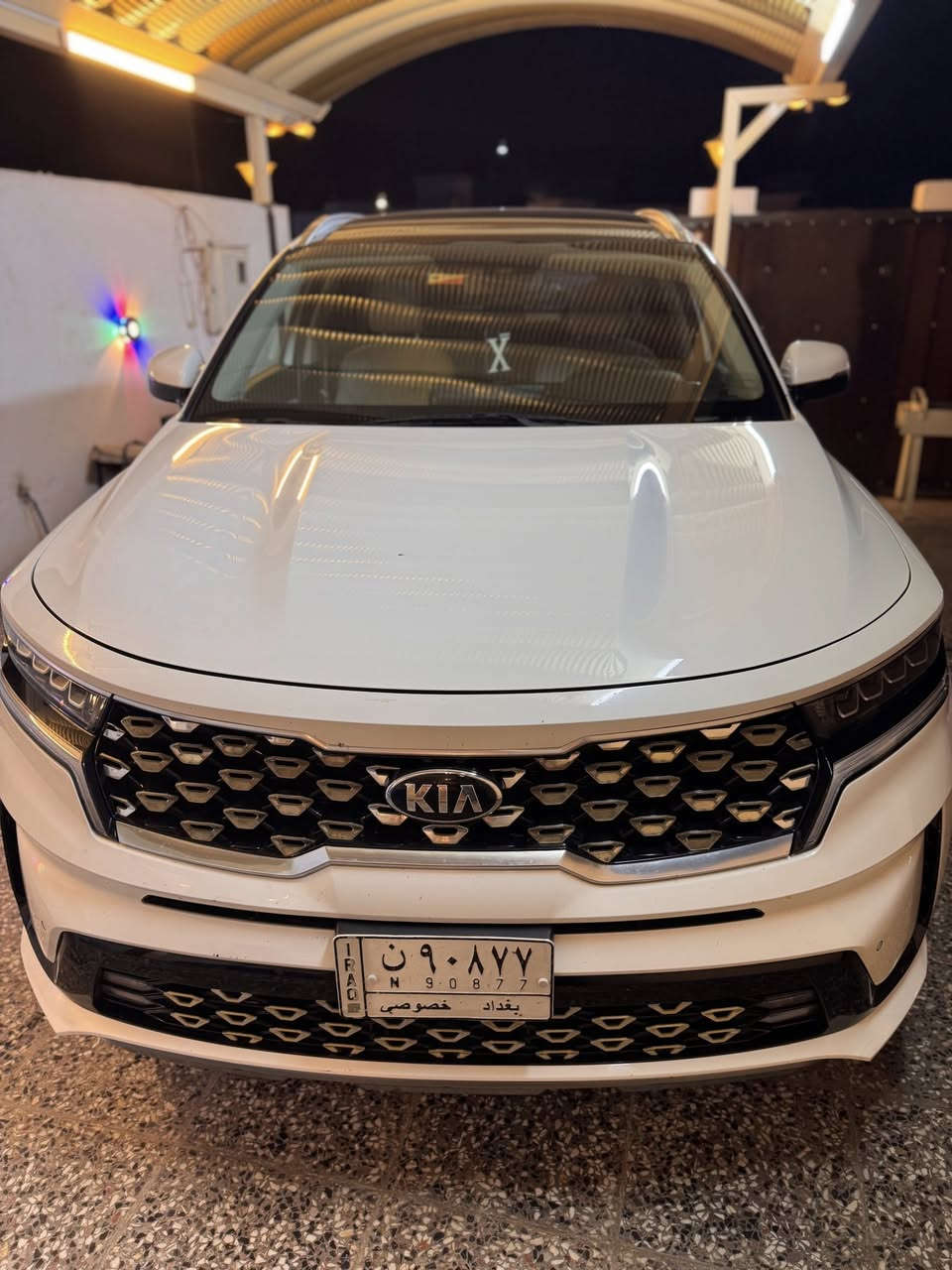 السلام عليكم
سورنتو 2021 فول موصفات ماشيه 160 

بنراما جلد مكينه 6سلندر السياره جديده  

مكاننن السياره الفلوجه السعر 240 وبيه مجال 

***********
