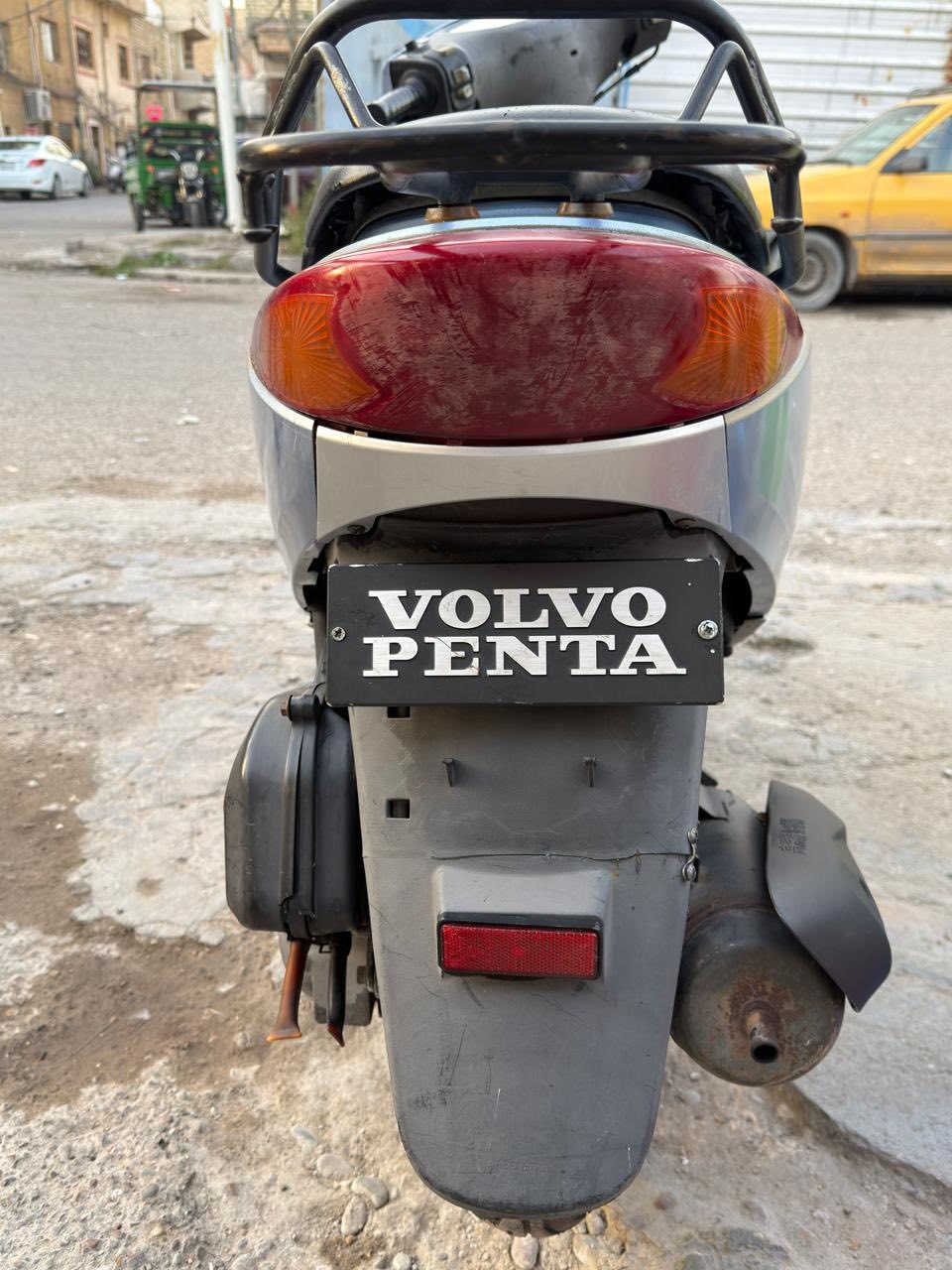 سلام عليكم دراجه بريز البيع برغي ما مفتوح بيها نكره سلف بكل وكت مكينه خرسه مكفوله بلاديه كفرات ومكينه سعرها 850 مكاني بغداد قرب ساحه عدن ***********
