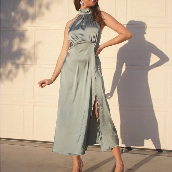 فساتين شي ان تجننن اسعار كسر   راسلوني


**إذا كنت صاحب هذا الإعلان وتريد حذفه لأي سبب، رجاءا أرسل رسالة إلى الدعم الفني**