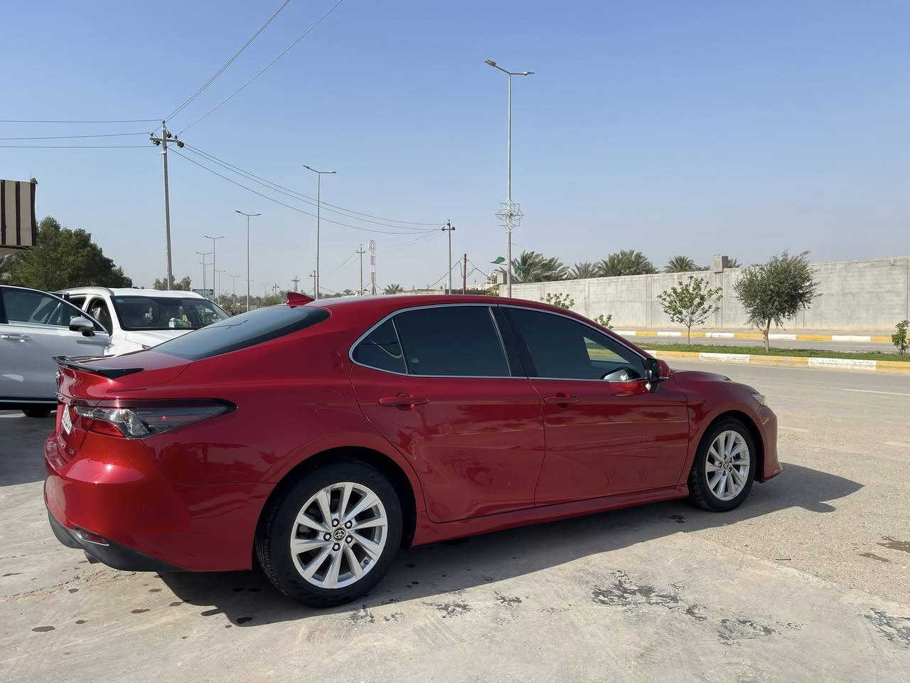 للبيع كامري 2023LEبلاص
مواصفات فول عدا الفتحه
بصمه تشغيل عن بعد
كشن كهربائي
كامره دواره
رادارات جانبيه وخلفيه واماميه
شاشه كبيره
كير 8 سرعات
اشاير بالمري
تحكم ستيرن جهتين
لايت زنون
بصمة دخول أبواب ذكيه
حادثها 3 قطع صبغ 
سعر خاص
مكان واسط الزبيدية
***********
***********
