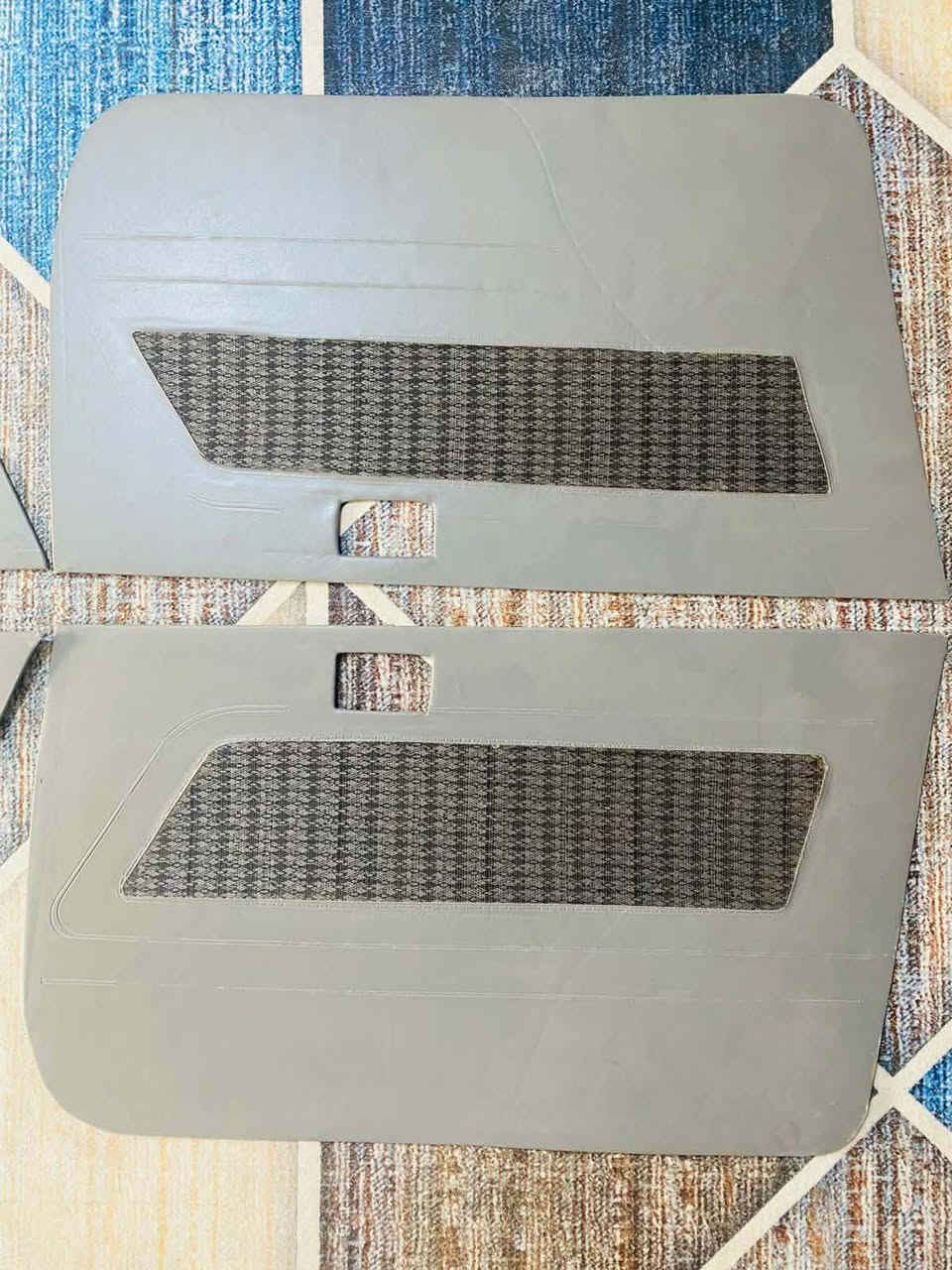 بطاين مالت سايبه لبيع موديل ١١ / تصل رقم الهاتف ***********
