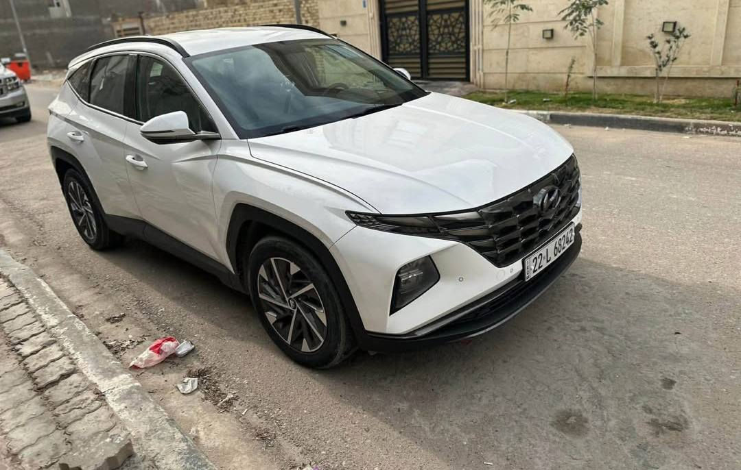 هونداي توسان خليجي موديل 22  محرك 2000 دوش
مواصفات بصمه كشنات كهرباء شاشه جبيره تبريد قطعتين كشنات جلد بردات خلفيه تشغيل عن بعد  فول السيارة ماعدا بانراما رقم اربيل الجديد
بيه بارد مقدار صبعين بالبنيد
الفحص ماله موجود 
السياره مكفوله
س210

البصرة قضاء المدينة ***********
