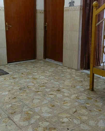 رقم الإعلان 976 🏠

بيت للبيع — موقع مميز ومباشر على الشارع ✨

▪️ المساحة: 165 م
▪️ السند: طابو زراعي (سند 25)
▪️ الواجهة: على شارع السنية مباشرة
▪️ التفاصيل:
– غرفتين نوم
– صالة + استقبال
– صحيات داخلية وخارجية
– گراج سيارة 🚗

📍 ملاحظة: الموقع عملي ويصلح للسكن، مع سهولة الوصول للشارع العام.

---

📌 ملاحظة مهمة:
للاستعلام عن السعر أو أي تفاصيل تخص هذا العقار ➡️
📩 أرسل رقم الإعلان (976) بالخاص، ويصلك الرد بشكل تلقائي وسريع مع كل التفاصيل (يشمل السعر).

📞 ***********
(نستقبل عروضكم للبيع أو الشراء، بيع عقارك أو توفير عقار مناسب لك)

#عقارات_طويريج #بيع_وشراء_العقارات #كربلاء #بيت_للبيع #العراق #طويريج
