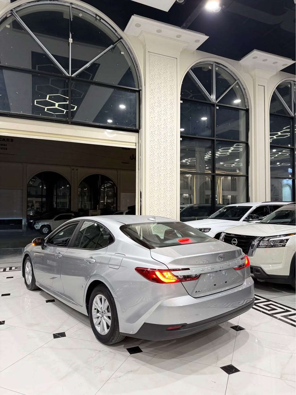 تويوتا كامري شكل جديد وارد امريكي موديل 2025 محرك 2.5 بانزين وهايبريد مواصفات LE شاشه جبيره كاميره خلفي شاشه امامي الكتروني بصمه بريك بصمه موبايل📱وايليس تبريد خلفي اشاير مريات رادار جانبيات رادار امامي لايت زينون ويل كروم تحكم استيرن تحديد سرعه بعد هوايه مواصفات بيها سياره مكفوله من اي نواقص كله بشرط ضرر فقط بابين بجم خلف كبس حتا دعاميات بشرط بلادي بدون تعديل بدون شخوط بدون بقسات كله بشرط ارباك فقط برده طاك الباقي كله بشرط سياره ماشي ١٠٠٠ الف مكان سياره إربيل شريكه ابو ظبي كارس سعر. 217$🔥😳 سياره بدون رقم تترقم شمالي 

*********** وتساب 
*********** و أربيل, العراق
