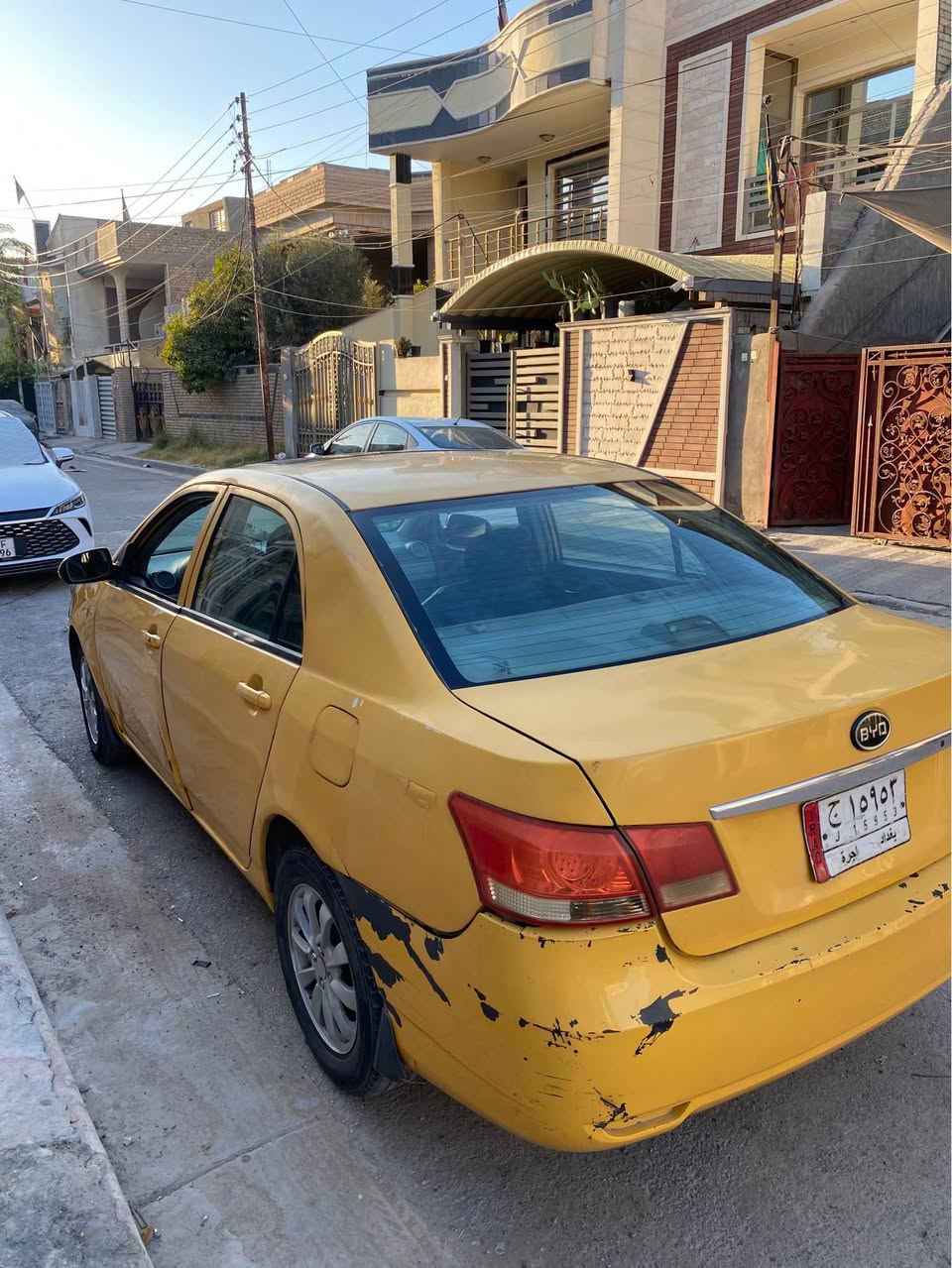 مكلف بالنشرر

رقم صاحب السياره : ***********

BYD 2013 

فول مواصفات بصمه تشغيل بصمه ابواب فتحه سقف تحكمات ستيرن محرك وكير بحاله جيده مصفره هيئه وغرامات بأسمي تحويل ثاني يوم تبريد عاطل الكشر مبين بالصور

السعرر : 28 وبيه مجال بغداد, العراق

