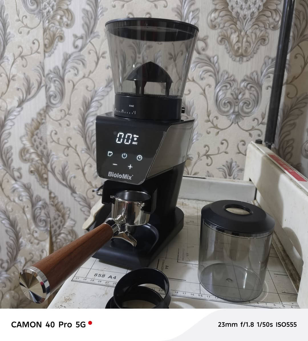 متوفر والسعر أكيد معروف
طاحونة ماركة بلوماكس  مع حامل برتافلتر جوكر  توقيت مع برمجة عدد أكواب أو حساس برتافلتر


**إذا كنت صاحب هذا الإعلان وتريد حذفه لأي سبب، رجاءا أرسل رسالة إلى الدعم الفني**