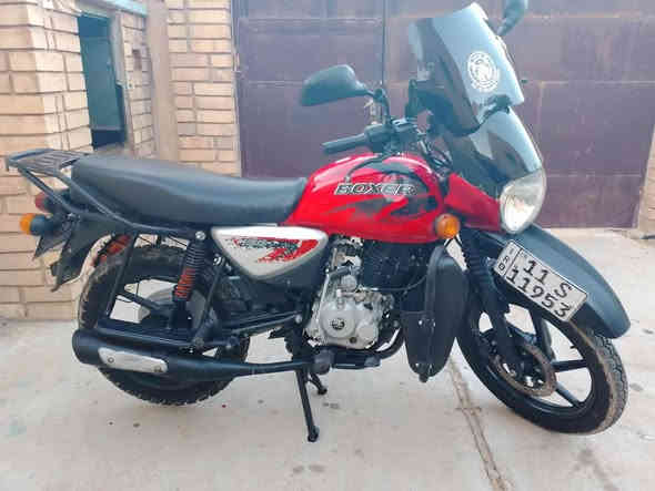 السلام عليكم 
دراجه بوكسر جبلي مديل 2023 رقم ( انكليزي بغداد ) سنويه بسمي تحويل ثاني يوم نظيفه حيل اخت الجديد السعر( مليونين و 600 ) وبيها مجال بسيط و للشراي يتصل على الرقم *********** نفس الرقم بي واتساب
