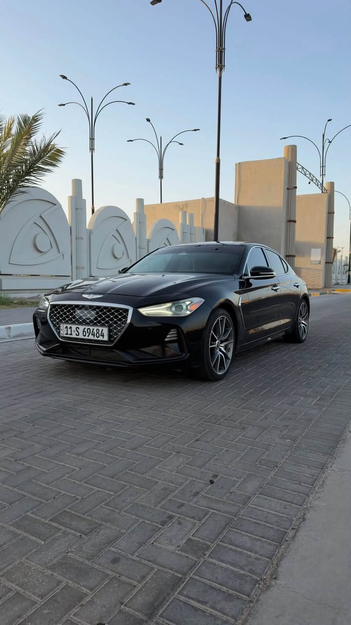 للبيع جنيسيس g70 
2020 
6 سلندر توين تيربو  3.3T 
تو ويل اكسل 
فول مواصفات اعلى موصفات برستيج 
كامرات 360 
حساس امامي خلفي 
نقط عمياء 
مري شفط 
مري ليله 
تبريد امامي خلفي 
تسخين وتبريد كشنات 
كشنات جلد 
خزن ميموري للكشن السايق 
كشن السائق يتغير حسب مود القياده 
موصفات هواي بيها والي جاني جنيسيس يعرف شنو برستيج 
حادث السياره موضح بل صوره قبق الصندوق طايح عليه شي وشوي من الجاملغات موضح بل صوره واجه بيها كلير من امريكا يعني صبغ 4 قطع  
رقم بغداد مشروع وطني بسمي 
وسعر السياره 170ورقه وبيها مجال  للشراي 
***********
