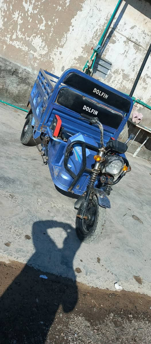 اسلام عليكم ستوتة شحن للبيع مكفولة 5 بطاريات إكبار كهربائيات كلهة شغالة العنوان  بغداد قرب جسر الفرنسي السعر مليون وبيها مجال الاستفسار الرقم ***********
