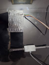 من رخصه الادمن بصمه للبيع بصمه ترهم على كل السيارات  بيها ترحيب ،ريموت...