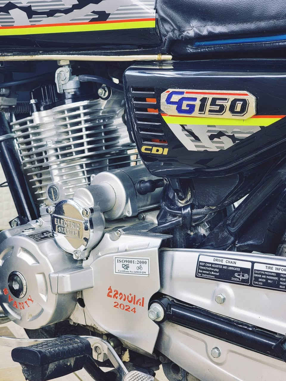 ماطور سافين بعده وكاله شركة موديل 2024 حجم المحرك 150 
استعمال جدا قليل عقد شراء و منفيس والاوراق كله موجوده 
بعده شركه برغي ما مطخوخ بي نضافة 100‎%‎100 
السعر 630 وبي مجال قليل عنوان اربيل باداوه ..
للاستفسار خاص او الاتصال بالرقم ***********
