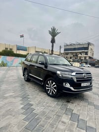 ورحمته الله وبركاته  لاندكروز GXR SAS  السيارة جديدة  ماشاء الله بمعنى...