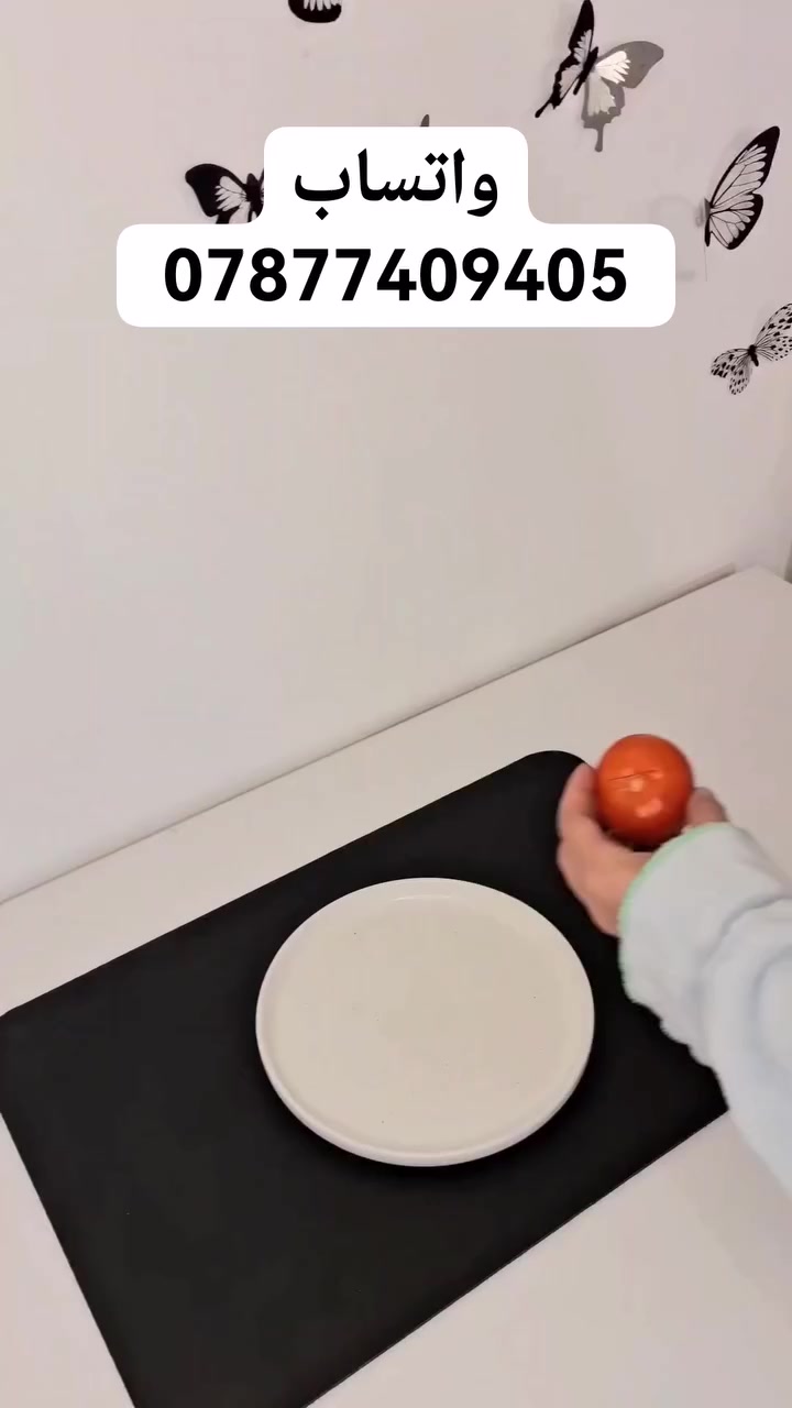 مستحد سكاكين كهربائي محمول بدون سلك – Swift Sharp

للحجز والاستفسار التواصل على واتساب ***********

التوصيل كل محافظات العراق ب ٥ الاف 

الاستخدامات

شحذ سكاكين المطبخ بسرعة وسهولة.

إعادة حدّة المقصات بجميع أنواعها.

شحذ مفكات البراغي والأدوات اليدوية الصغيرة.

مناسب للاستخدام المنزلي اليومي دون الحاجة لخبرة.

المميزات

يعمل بمحرك كهربائي عالي السرعة لنتيجة شحذ دقيقة خلال ثوانٍ.

تصميم بدون سلك (Cordless) لسهولة الحمل والاستخدام في أي مكان.

حجر شحذ دوّار احترافي يعيد الحدّة الأصلية للشفرة.

دليل توجيه مدمج يثبت السكين بالزاوية الصحيحة أثناء الشحذ.

حجرة سفلية لتجميع بقايا المعدن والمحافظة على نظافة المكان.

مناسب لشحذ:

- السكاكين
- المقصات
- مفكات البراغي
- الأدوات المنزلية الصغيرة

تصميم مدمج وخفيف لا يشغل مساحة في المطبخ.

غطاء شفاف للحماية أثناء الاستخدام.

يعمل بواسطة 4 بطاريات AA(غير مرفقة).

سهل الاستخدام وآمن للاستعمال المنزلي.

محتويات الصندوق

جهاز مستحد سكاكين كهربائي Swift Sharp

دليل الاستخدام

الملاحظات

بلد المنشأ: صنع في الصين (Made in China)– موضح على الكتيّب (DY-521).

غير مناسب للسكاكين المسننة ذات الأسنان الدقيقة جدًا.

يُنصح باستخدام بطاريات قلوية وعدم خلط بطاريات جديدة مع قديمة.

للاستخدام المنزلي فقط.

يُحفظ بعيدًا عن متناول الأطفال.

أبعاد الغلاف

- الطول: 18 سم
- العرض: 7 سم
- الارتفاع: 10 سم
