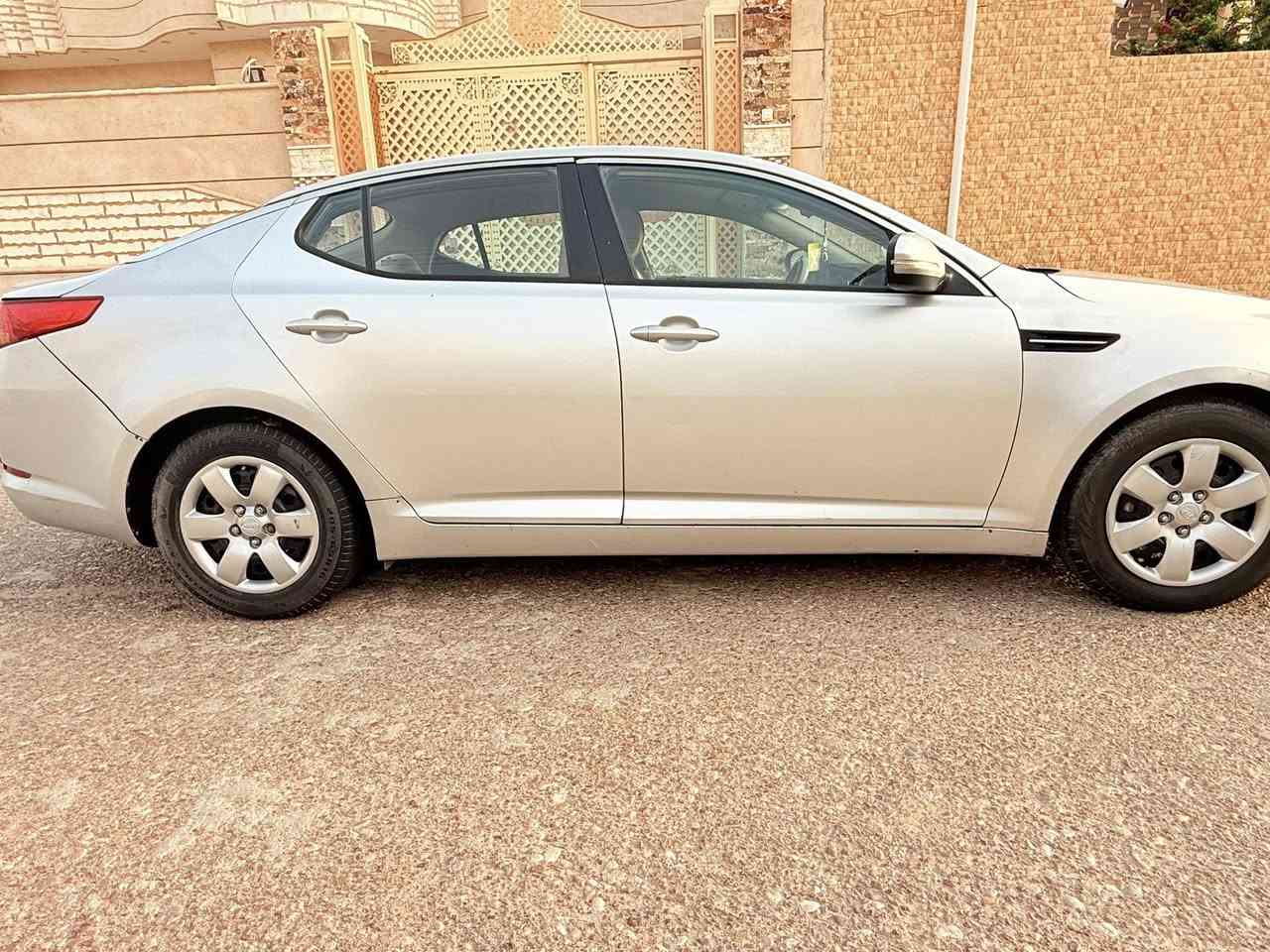 كيا ابوتيما ادوات موديل ٢٠١٣ ارقام وسنويه طبق الاصل محرك ٢٤٠٠دوش كير حداديه فول تخم تاير جديد سياره جاهزه اي نقص مابيه كفاله وراد خليجي السعر ٤٥ وبيه مجال العنون ميسان الاستفسار رقم الهاتف ***********اتصل
