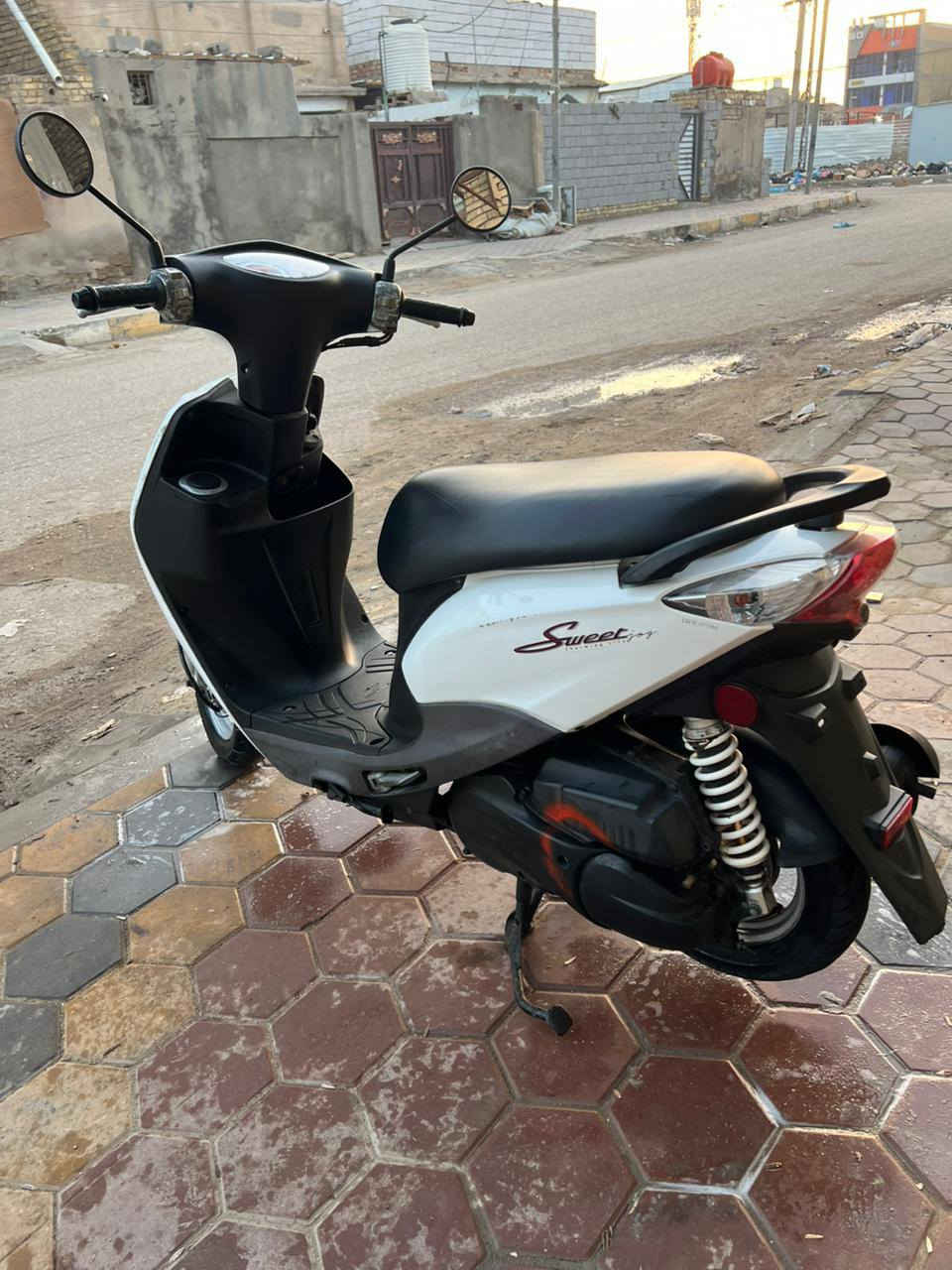 سلام عليكم ماكس منغولي حديث 2015  رمبه شرط ماشيه 9 لاف فقط دراجه بالكارتون جديده بمعنئ الكلمه مابيه اي نقص *********** ناصريه مركز حي شهداء  اتصل وتدلل
