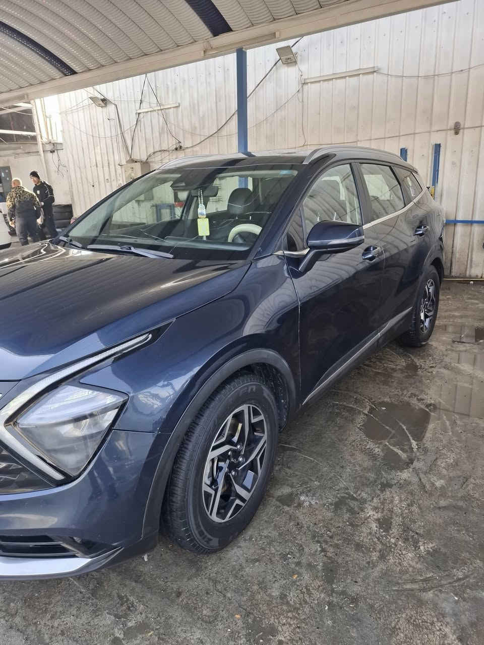 سبورتج  2022
كوريا سياره فول مواصفات  ماعده الفتحه
بصمه
رادار امامي
رادار جانبي وخلفي
كراسي كهرباء
تبريد بلكشنات
تدفئه بلكشنات
تدفئه بلستيرن
محرك 1600 تيربو 
بيها صبغ جاملغ الخلفي وبارد جاملغ
مكاني بغداد  الحريه 
السعر 190 وبيها مجال 
مكلف بنشر 
‏‭0770 582 2003‬
