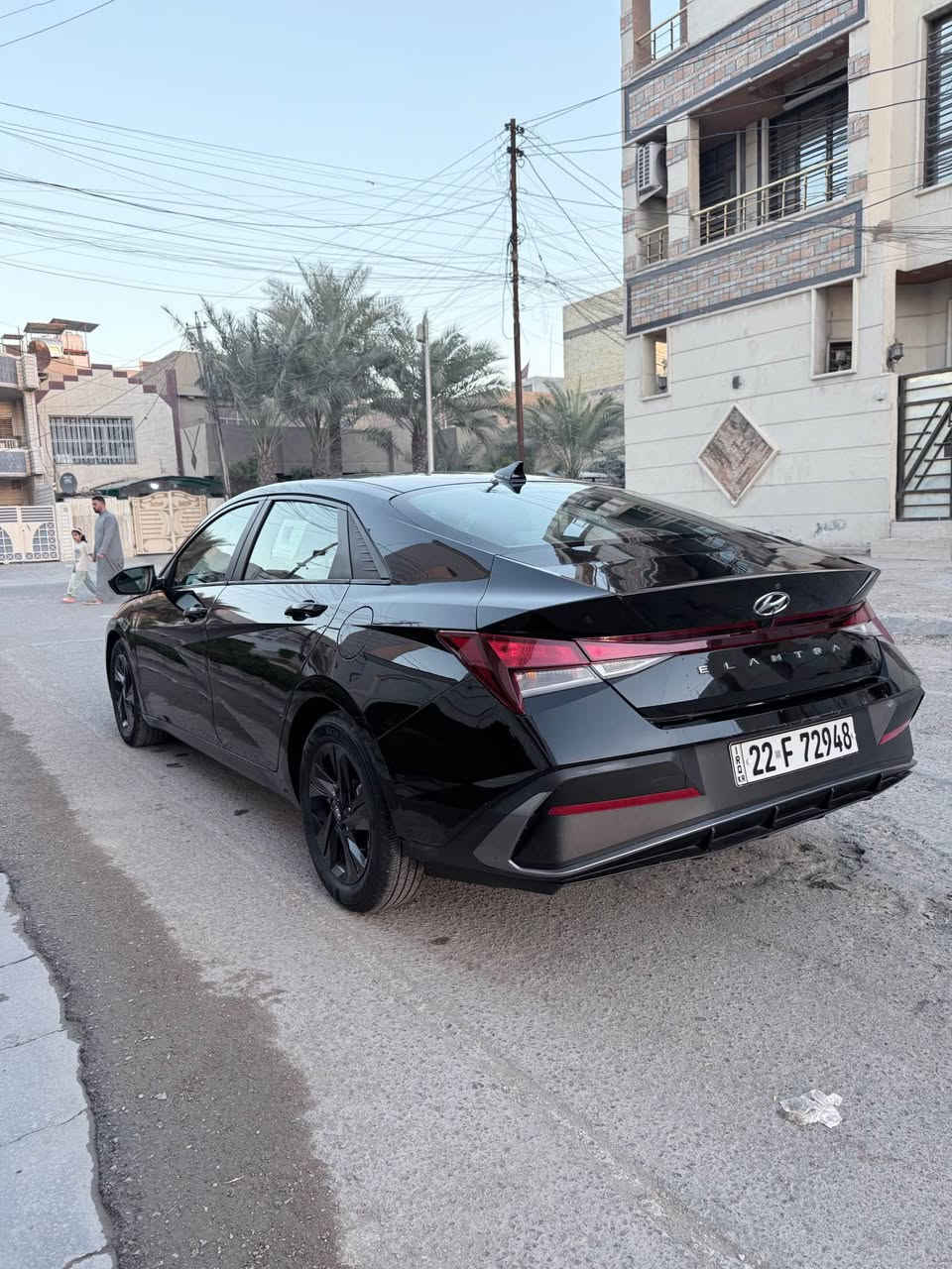 السلام عليكم 
هونداي النترا 
موديل 2021 
امريكي حادثها جداً بسيط بدون دواخل 
موجوده صور الحادث بالمنشور 
مواصفات عاديه 
بصمه تشغيل 
تشغيل عن بعد 
تبريد شاشه 
تحكم مقود جهتين 
كار بلي 
٣ انضمه قايده 
تبريد بيانو 
السعر 135 ورقه وبيها مجال بسيط حك الجيه فقط 
بغداد (بغداد جديده)
للتواصل *********** بغداد, العراق
