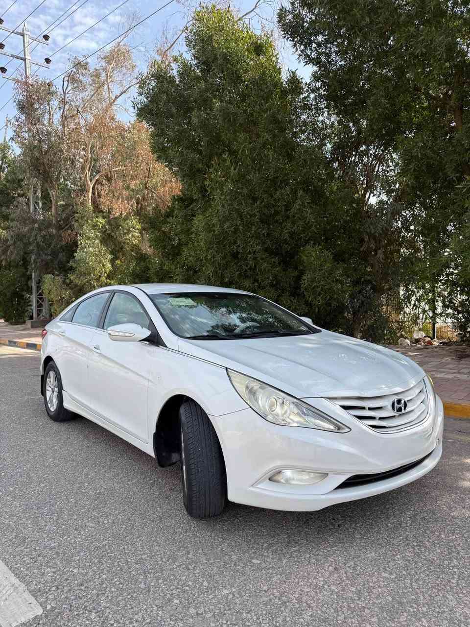 للبيع هيونداي سوناتا موديل 2011
📌 رقم 40 دولي – إنجليزي جديد (رقم أربيل)

السيارة كلش نظيفة ومكفولة
✅ بيها باردات بسيطات
✅ ماشية 125 ألف كم
✅ جاهزة من جميع النواحي (تشغل وتطلع)

🔹 المواصفات:
• محرك 2400
• ويلكب حديث
• غرفة السيارة نظيفة
• القشر نظيف جدًا
• تبريد ممتاز
• نظافة السيارة عالية

📍 المكان: النجف – حي السلام
📞 رقم التواصل: ***********

إ النجف, العراق
