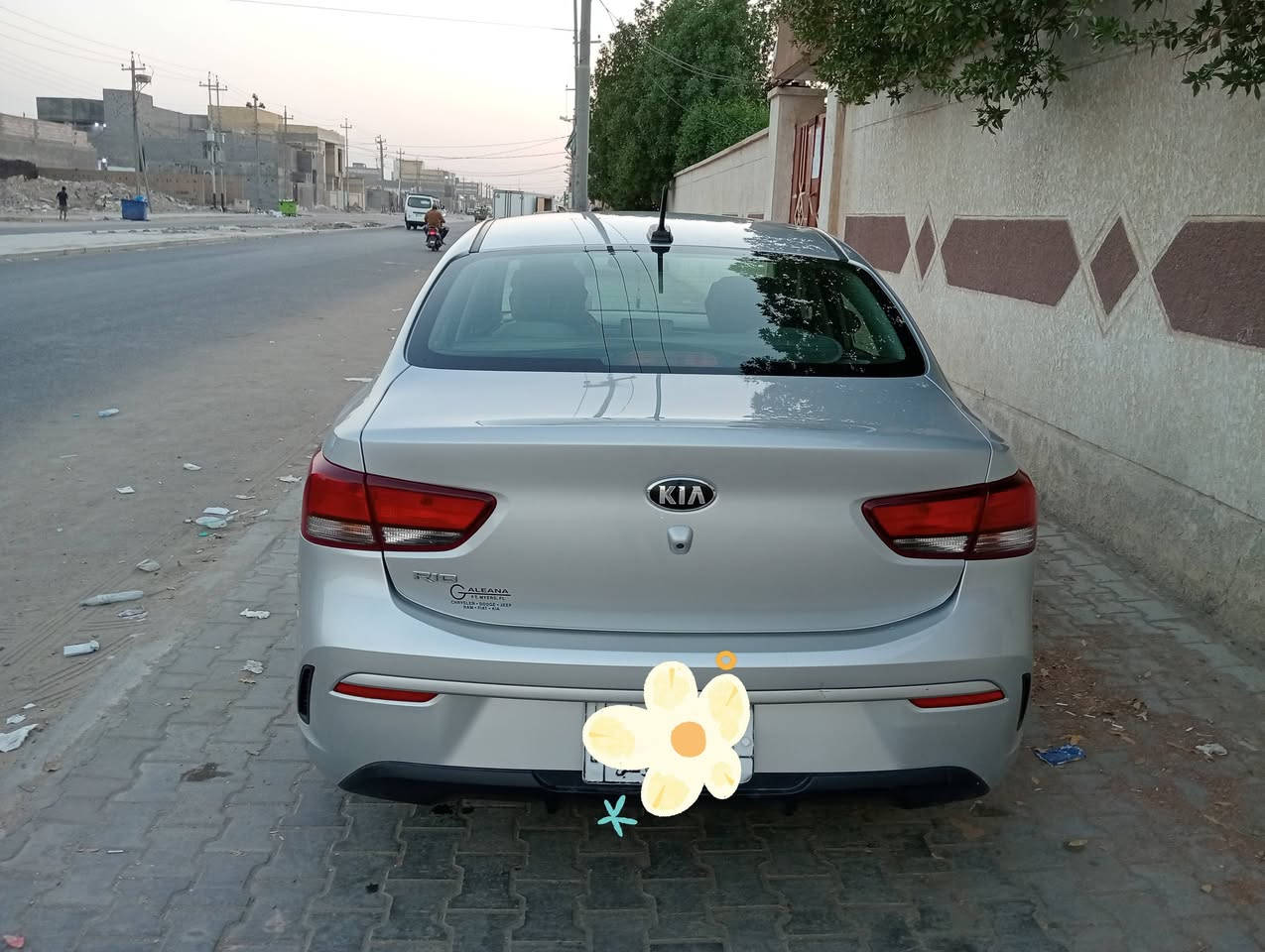 السلام عليكم للبيع  كيا ريو موديل 2021 وارد امريكي كفاله عامه محرك 1600 دوش المرغوب رقم بصره حره باسمي المكان البصره شط العرب السعر 120 للاستفسار ***********
