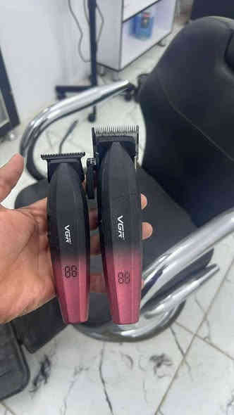 السلام عليكم شباب للبيع شلع مو مفرد شلع ما ابيع قطعة مراي لد وكرسي حلاقة ومكاين صفر وتدريج السعر 225 وبيهن مجال مكان بابل قرب جامعة المستقبلل
***********مستعمل قليل كلش
