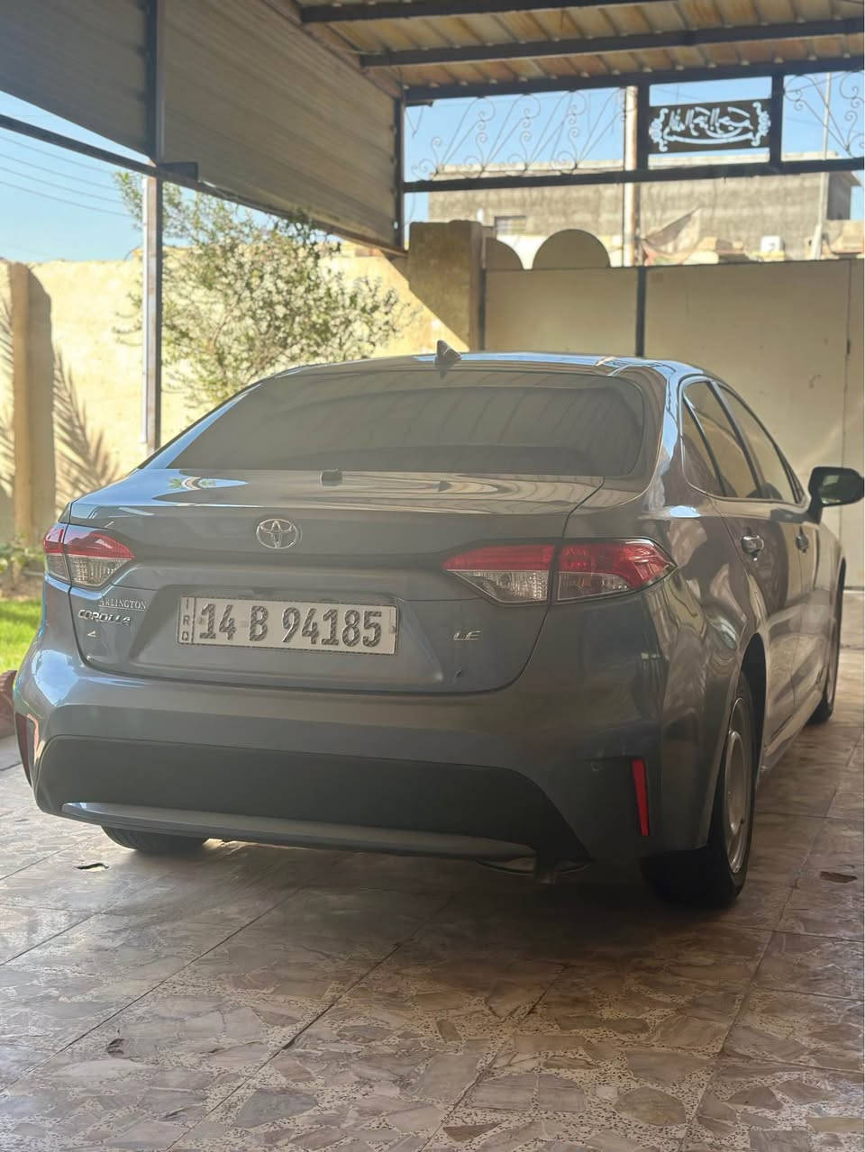 كورلا مديل 22 وارد أمريكي حادثها جاملغ وبنيد بدون لغود وشواصي السياره ماشيه 50mi والجاملغ الخلفي انضرب عندي
هنا بلعراق *********** Singapore
