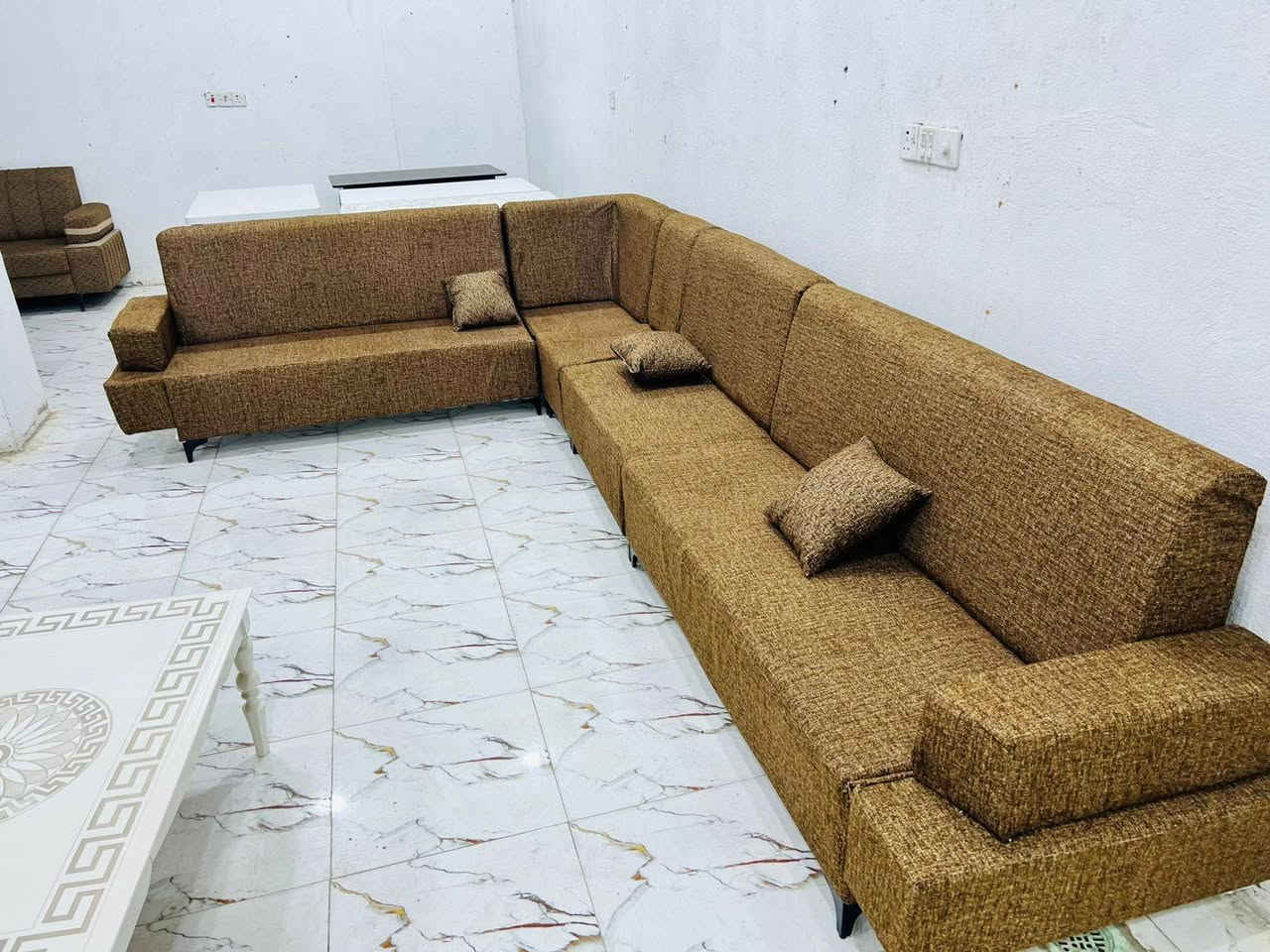 ديوان شغل درجه اولى
٥ قطع ١٠ مقاعد
***********
يوجد توصيل ٢٥ الف فقط
سعر ٣٥٠
متواجد عل وتساب ومازنجر
