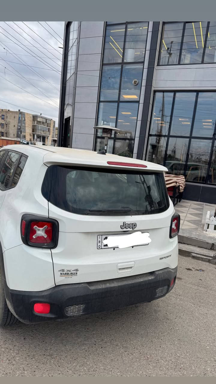 جيب رانجيت2018
حادث جاملغ وبنيد

ماشية٥٠ الف

فور ويل

سبورت

سايد بريك كهربائي 

مانع انزلاق 

شاشة بلادية 

مكينة2400
 بسمي تحويل ثاني يوم
 

سعر135

***********
