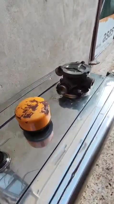 سلام عليكم تانكي هيدروليك جديد كامل هوا وقواعده العنوان البصره الهارثه ***********
