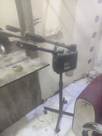 للبيع شغال ونظيف + جهاز شمع + مكينة تحديد اصليه جديده + شسوار باله اصل...