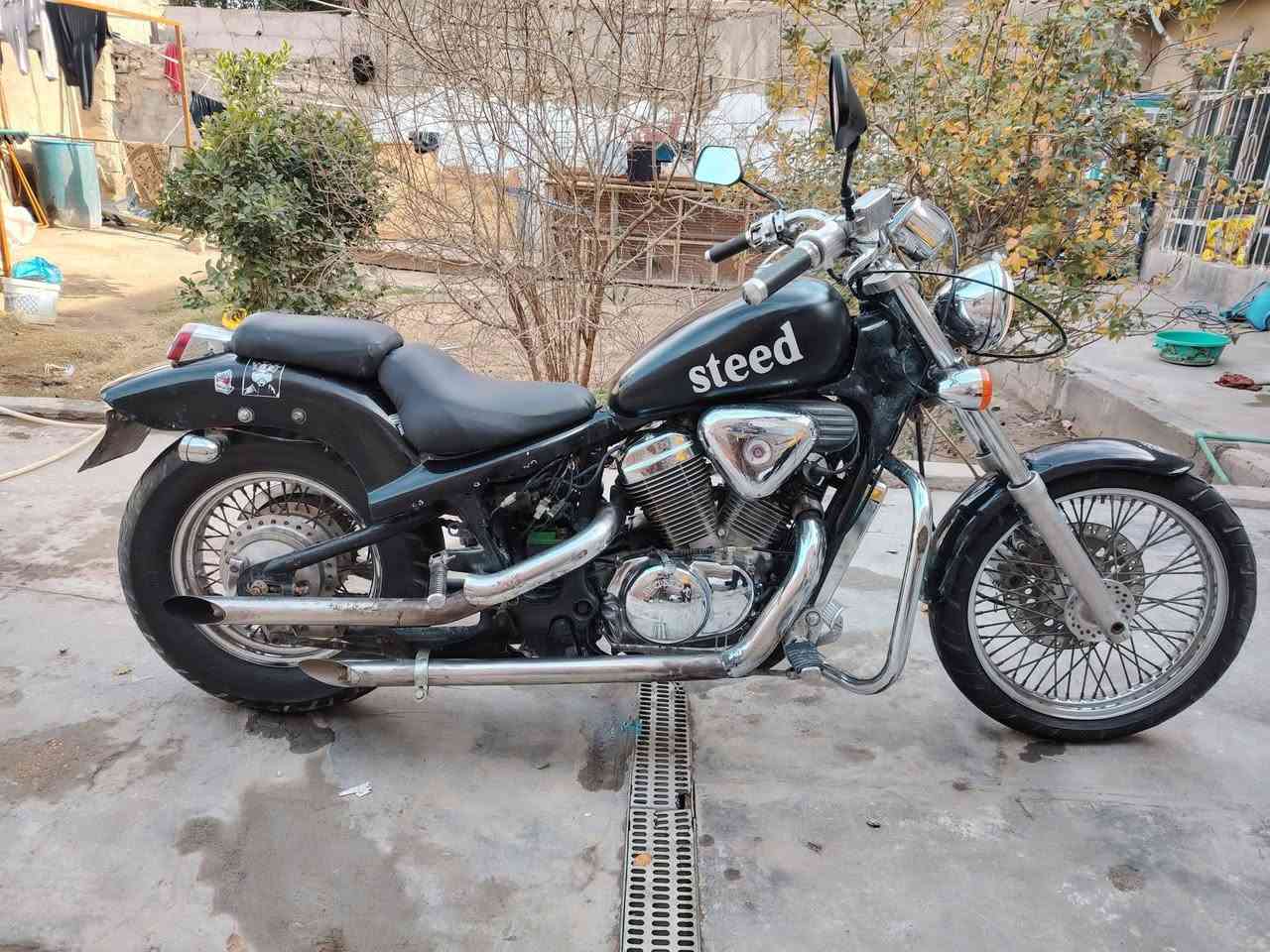 سلام عليكم هارلي ستد 400cc
جاهزه مكينه وكير فول نقص صفاحيات وترتيبات 
مكاتبه فقط ركز
شغل واطلع وين متريد 
مراوس بدايوان نفخ او للبيع سعر مليون وبيها مجال بسيط 
***********
