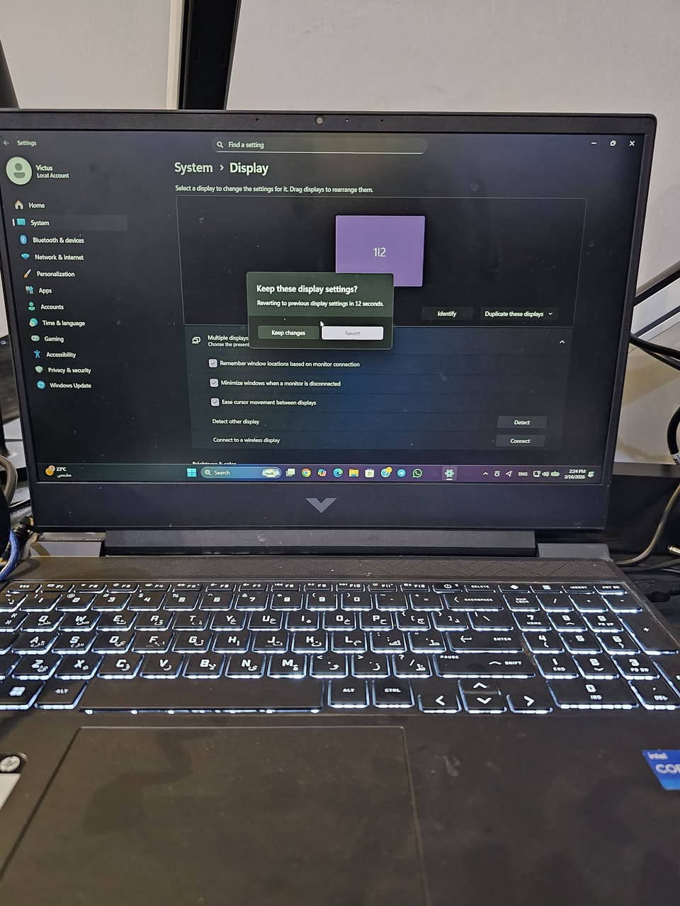 لابتوب مستعمل للبيع
HP VICTUS 15 

معالج CORI 5 13420H 
رامات 32GB 3200MHZ 
كرت RTX 4050 6GB 
ذاكرة 1T M.2 
شاشة Crystal ips 144hz FHD
كيبورد مضيئ.
نظام ويندوز 11 . 

لابتوب كلش كلش قوي يشغل العاب 4k حتى ...

سعره 1.100.000 فقط ❤️


**إذا كنت صاحب هذا الإعلان وتريد حذفه لأي سبب، رجاءا أرسل رسالة إلى الدعم الفني**