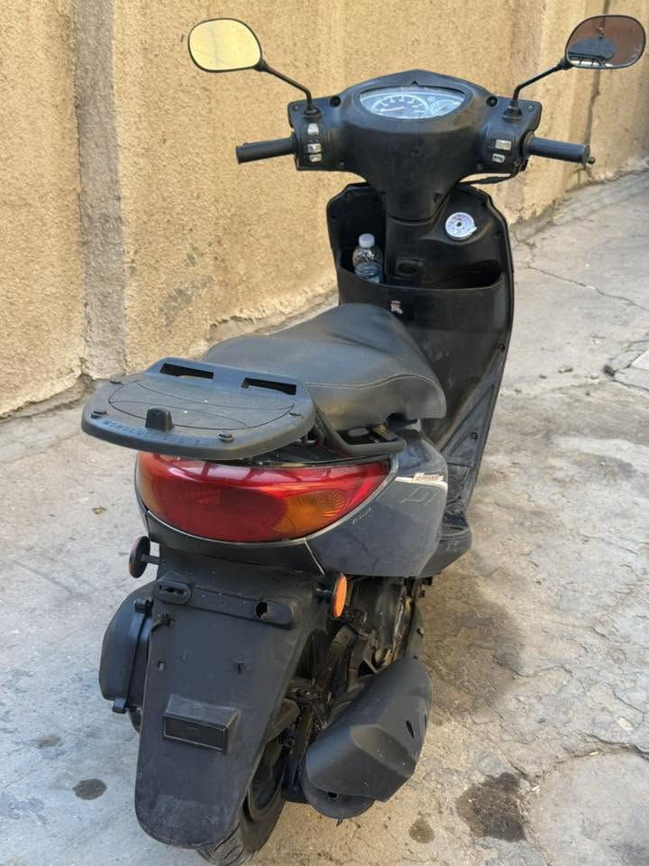 بريز بغبغاء دراجه جداً نضيفه مكينه ممفتوحه سعره 900 بيها مجال 
بغداد الزعفرانيه للتواصل ***********
